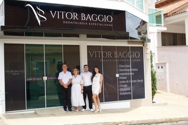 Dr. Vitor Baggio inaugura clínica odontológica em Jacarezinho