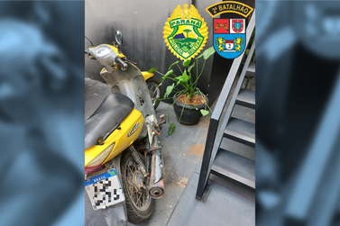 Motocicleta furtada é encontrada em Jacarezinho