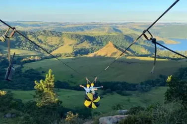 ​Maior tirolesa do Paran&aacute; no Norte Pioneiro atrai milhares