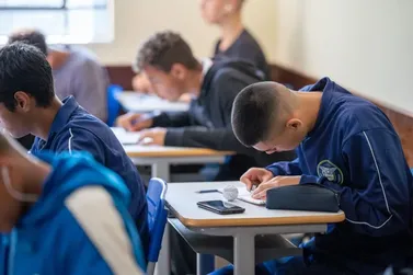 ​Rematr&iacute;culas da rede estadual e vagas para Ensino Profissional v&atilde;o at&eacute; domingo