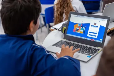 ​Investimento em tecnologia na educa&ccedil;&atilde;o do Paran&aacute; supera R$ 220 milh&otilde;es em 2025