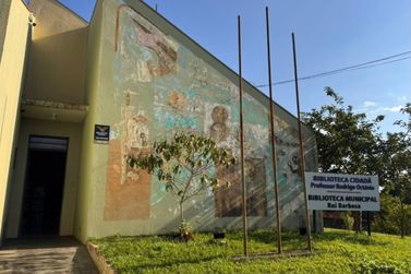 ​Biblioteca Cidad&atilde; de Jacarezinho passar&aacute; por reforma com emenda de R$ 55 mil