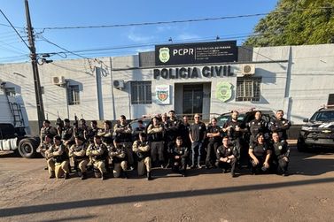 Opera&ccedil;&atilde;o conjunta cumpre mandados e apreende drogas em Ribeir&atilde;o do Pinhal