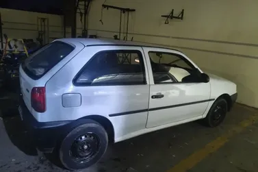 ​PM apreende droga e recolhe ve&iacute;culo durante patrulhamento em Jacarezinho