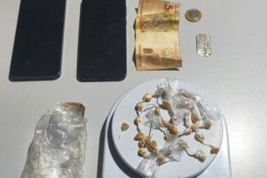 ​Pol&iacute;cia Militar apreende adolescente e diversas por&ccedil;&otilde;es de crack em Jacarezinho