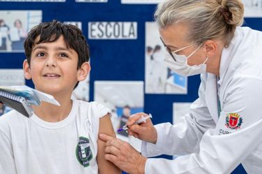 ​Sesa amplia vacina&ccedil;&atilde;o contra a gripe para alunos e funcion&aacute;rios nas escolas do Paran&aacute;