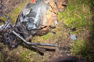 Motociclista sem CNH morre em grave colis&atilde;o na PR-092 no Norte Pioneiro