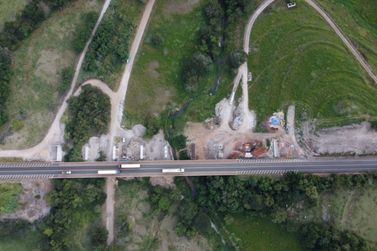 ​Jacarezinho e regi&atilde;o registram obras na BR-153 com tr&aacute;fego livre nas rodovias