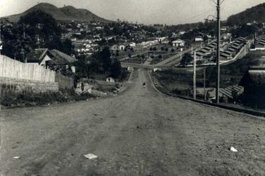 Registro hist&oacute;rico resgata vista da Pra&ccedil;a Benedito Moreira em Jacarezinho