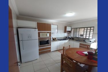 Casa &agrave; venda - 130m&sup2; - Novo Aeroporto 