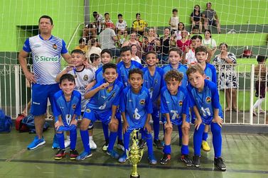 Nova Londrina e SCMC são campeãs sub-9 na Copa Noroeste de Futsal Menor