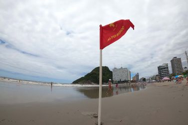 Saiba o significado de cada bandeira usada para orientar banhistas nas praias