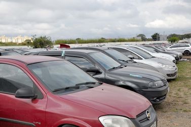 Detran PR vai leiloar 344 veículos para circulação em vias públicas em abril