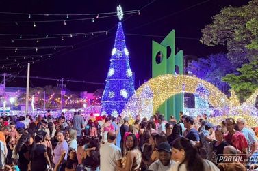Papai Noel chega em Loanda neste s&aacute;bado (13)