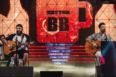 Regi&atilde;o de Loanda recebe show de &Iacute;caro & Gilmar neste s&aacute;bado (7)