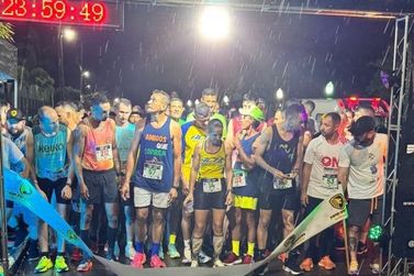 2&ordf; Night Run movimenta Loanda neste s&aacute;bado (11)