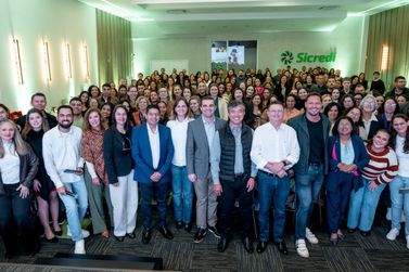 Sicredi re&uacute;ne mais de 400 mulheres e jovens em evento sobre lideran&ccedil;a