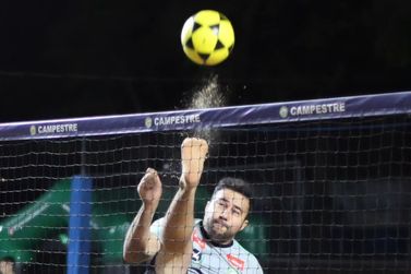 Torneio de futev&ocirc;lei da Paludo Arena ter&aacute; R$ 12 mil em premia&ccedil;&otilde;es