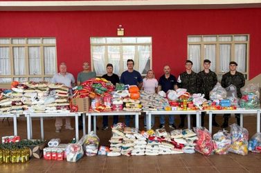 Campanha arrecada aproximadamente uma tonelada de alimentos em Loanda