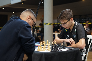 Estudante de Nova Londrina &eacute; campe&atilde;o em competi&ccedil;&atilde;o de xadrez