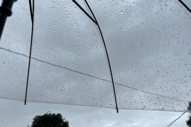 Loanda registra rajadas de 65,5 km/h e acumula mais de 50 mil&iacute;metros de chuva