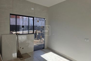 Casa &agrave; venda - 60m&sup2; - Jardim Veneza