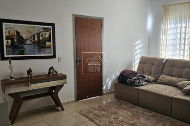 Casa &agrave; venda - 102m&sup2; - Vila Nova