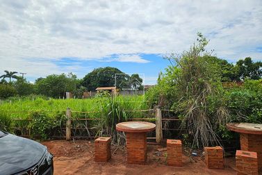 Ch&aacute;cara &agrave; venda - Ch&aacute;cara
