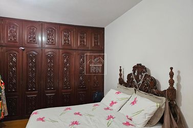 Casa &agrave; venda - 200m&sup2; - Centro
