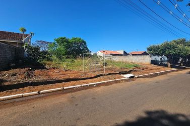 Terreno &agrave; venda - Centro