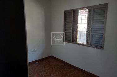 Casa &agrave; venda - 230m&sup2; - Centro
