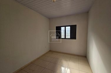 Casa &agrave; venda - 90m&sup2; - Centro