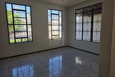 Casa para alugar - Centro