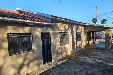 Casa &agrave; venda - 200m&sup2; - Centro