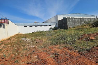 Terreno &agrave; venda - Centro
