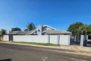 Casa &agrave; venda - 220m&sup2; - Vila Uni&atilde;o