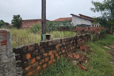 Terreno &agrave; venda - Proximo ao Clube Japones