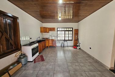 Ch&aacute;cara &agrave; venda - Vila Rural