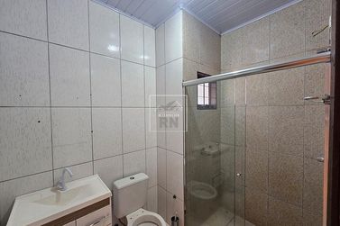 Casa &agrave; venda - 90m&sup2; - Centro