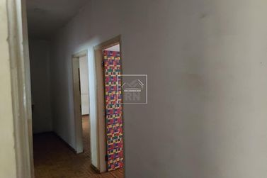 Sala Comercial &agrave; venda - 300m&sup2; - Centro
