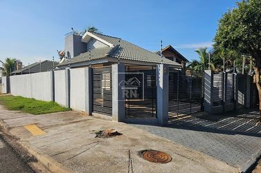 Casa &agrave; venda - 220m&sup2; - Vila Uni&atilde;o