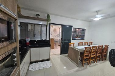 Casa &agrave; venda - Vila Nova