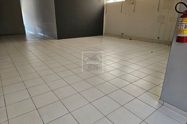 Sal&atilde;o Comercial para alugar - Centro