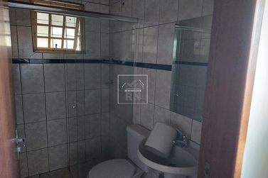 Casa &agrave; venda - 230m&sup2; - Centro