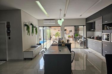 Casa &agrave; venda - Alto da Gloria