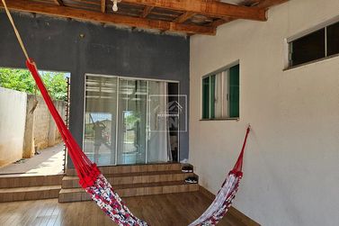 Casa &agrave; venda - 90m&sup2; - Centro