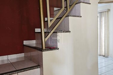 Casa &agrave; venda - 230m&sup2; - Centro