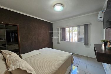 Casa &agrave; venda - 220m&sup2; - Vila Uni&atilde;o