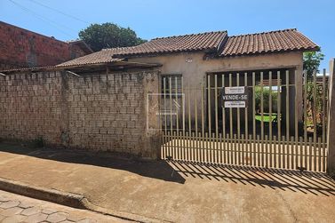 Casa &agrave; venda - 80m&sup2; - &Aacute;rea Industrial II