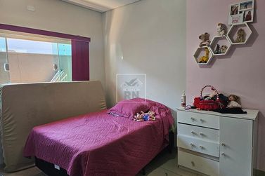 Casa &agrave; venda - 160m&sup2; - Jardim Veneza